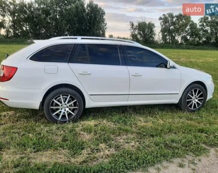 Білий Шкода Суперб, об'ємом двигуна 1.97 л та пробігом 251 тис. км за 12100 $, фото 3 на Automoto.ua