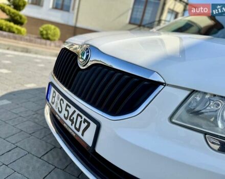 Білий Шкода Суперб, об'ємом двигуна 2 л та пробігом 305 тис. км за 9350 $, фото 23 на Automoto.ua