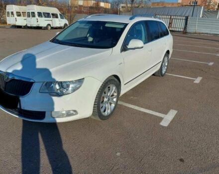 Белый Шкода Суперб, объемом двигателя 2 л и пробегом 280 тыс. км за 10700 $, фото 6 на Automoto.ua