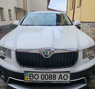 Белый Шкода Суперб, объемом двигателя 1.97 л и пробегом 165 тыс. км за 14500 $, фото 1 на Automoto.ua