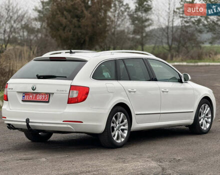 Білий Шкода Суперб, об'ємом двигуна 2 л та пробігом 317 тис. км за 12900 $, фото 12 на Automoto.ua