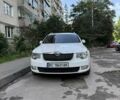 Шкода Суперб 2012 в Львове на Automoto.ua Белый Шкода Суперб, объемом двигателя 2 л и пробегом 363 тыс. км за 12000 $, фото 12 на Automoto.ua