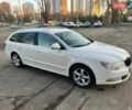 Белый Шкода Суперб, объемом двигателя 1.97 л и пробегом 394 тыс. км за 8300 $, фото 1 на Automoto.ua