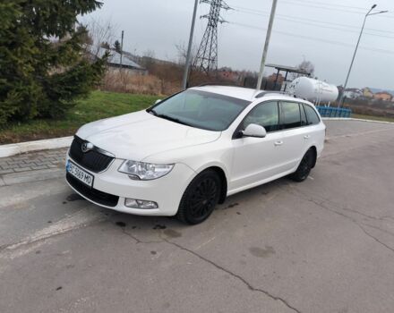 Белый Шкода Суперб, объемом двигателя 1.6 л и пробегом 207 тыс. км за 8200 $, фото 1 на Automoto.ua