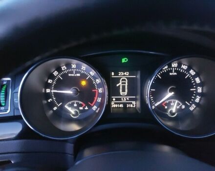 Белый Шкода Суперб, объемом двигателя 2 л и пробегом 280 тыс. км за 10700 $, фото 2 на Automoto.ua