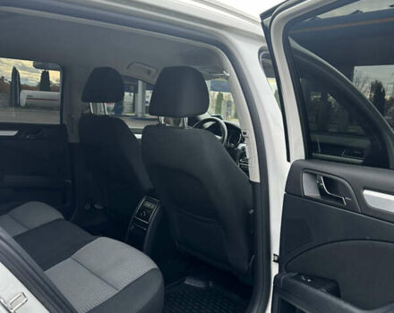 Шкода Суперб 2012 у Рівному на Automoto.ua Білий Шкода Суперб, об'ємом двигуна 2 л та пробігом 198 тис. км за 12500 $, фото 9 на Automoto.ua