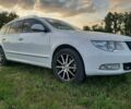 Білий Шкода Суперб, об'ємом двигуна 2 л та пробігом 252 тис. км за 10999 $, фото 1 на Automoto.ua