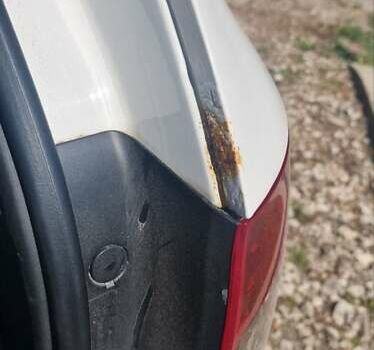 Белый Шкода Суперб, объемом двигателя 2 л и пробегом 217 тыс. км за 12000 $, фото 13 на Automoto.ua