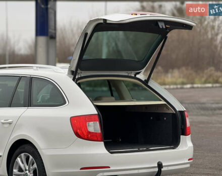 Білий Шкода Суперб, об'ємом двигуна 2 л та пробігом 317 тис. км за 12900 $, фото 54 на Automoto.ua