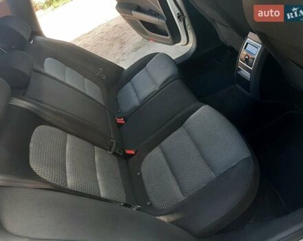 Білий Шкода Суперб, об'ємом двигуна 1.97 л та пробігом 251 тис. км за 12100 $, фото 10 на Automoto.ua