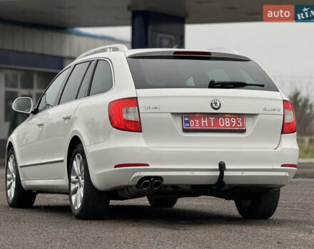 Білий Шкода Суперб, об'ємом двигуна 2 л та пробігом 317 тис. км за 12900 $, фото 24 на Automoto.ua