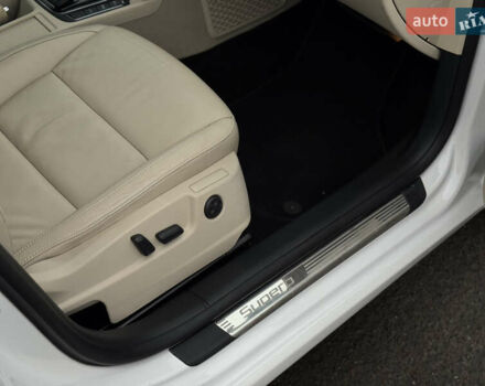 Білий Шкода Суперб, об'ємом двигуна 2 л та пробігом 317 тис. км за 12900 $, фото 52 на Automoto.ua