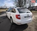 Білий Шкода Суперб, об'ємом двигуна 2 л та пробігом 320 тис. км за 9100 $, фото 5 на Automoto.ua