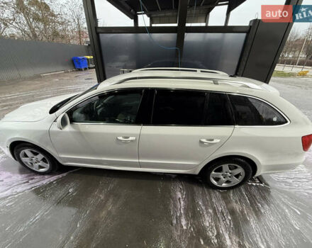 Белый Шкода Суперб, объемом двигателя 1.97 л и пробегом 309 тыс. км за 10499 $, фото 9 на Automoto.ua