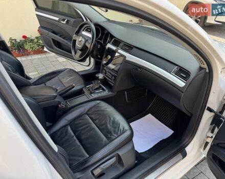 Білий Шкода Суперб, об'ємом двигуна 2 л та пробігом 305 тис. км за 9350 $, фото 70 на Automoto.ua