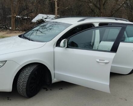 Белый Шкода Суперб, объемом двигателя 1.6 л и пробегом 207 тыс. км за 8200 $, фото 4 на Automoto.ua