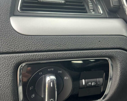 Белый Шкода Суперб, объемом двигателя 1.8 л и пробегом 241 тыс. км за 7300 $, фото 16 на Automoto.ua