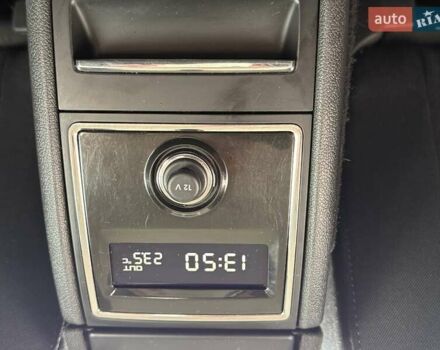 Белый Шкода Суперб, объемом двигателя 1.97 л и пробегом 273 тыс. км за 10200 $, фото 65 на Automoto.ua