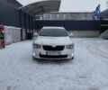 Белый Шкода Суперб, объемом двигателя 1.97 л и пробегом 320 тыс. км за 12500 $, фото 1 на Automoto.ua
