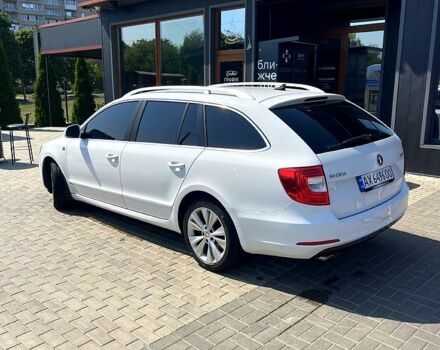 Шкода Суперб 2013 в Лозовой на Automoto.ua Белый Шкода Суперб, объемом двигателя 2 л и пробегом 335 тыс. км за 12800 $, фото 3 на Automoto.ua