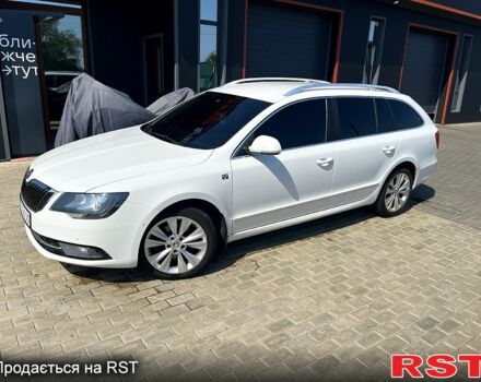 Шкода Суперб 2013 в Лозовой на Automoto.ua Белый Шкода Суперб, объемом двигателя 2 л и пробегом 335 тыс. км за 12800 $, фото 1 на Automoto.ua