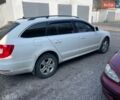 Белый Шкода Суперб, объемом двигателя 2 л и пробегом 242 тыс. км за 9500 $, фото 3 на Automoto.ua