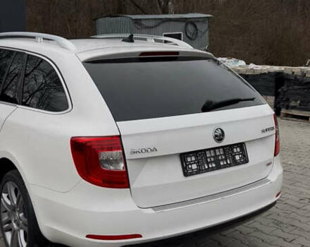 Белый Шкода Суперб, объемом двигателя 1.97 л и пробегом 289 тыс. км за 12999 $, фото 7 на Automoto.ua