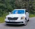 Белый Шкода Суперб, объемом двигателя 1.97 л и пробегом 313 тыс. км за 10700 $, фото 1 на Automoto.ua