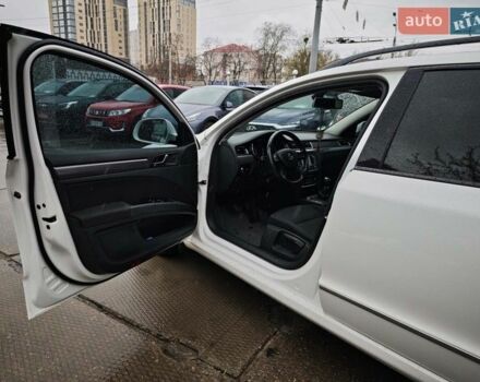 Белый Шкода Суперб, объемом двигателя 1.6 л и пробегом 296 тыс. км за 11290 $, фото 20 на Automoto.ua