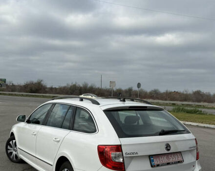 Белый Шкода Суперб, объемом двигателя 2 л и пробегом 195 тыс. км за 13999 $, фото 3 на Automoto.ua