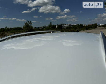 Белый Шкода Суперб, объемом двигателя 2 л и пробегом 221 тыс. км за 12221 $, фото 25 на Automoto.ua