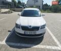 Белый Шкода Суперб, объемом двигателя 1.6 л и пробегом 280 тыс. км за 11300 $, фото 3 на Automoto.ua