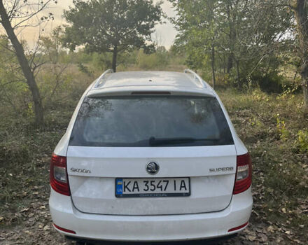 Шкода Суперб 2014 в Киеве на Automoto.ua Белый Шкода Суперб, объемом двигателя 1.8 л и пробегом 170 тыс. км за 13607 $, фото 3 на Automoto.ua