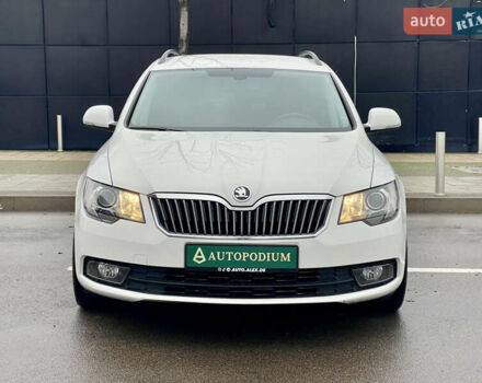 Білий Шкода Суперб, об'ємом двигуна 2 л та пробігом 273 тис. км за 12700 $, фото 5 на Automoto.ua