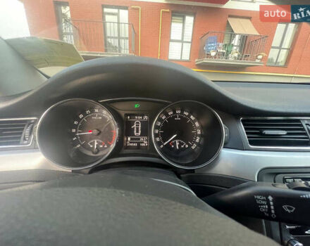 Белый Шкода Суперб, объемом двигателя 1.6 л и пробегом 370 тыс. км за 10999 $, фото 10 на Automoto.ua