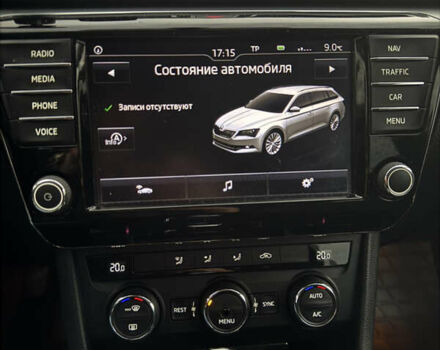 Белый Шкода Суперб, объемом двигателя 1.6 л и пробегом 235 тыс. км за 14000 $, фото 17 на Automoto.ua