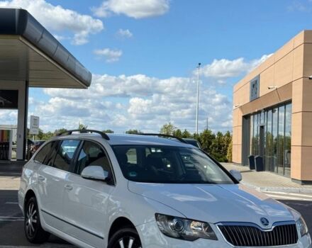 Білий Шкода Суперб, об'ємом двигуна 0 л та пробігом 193 тис. км за 14500 $, фото 1 на Automoto.ua