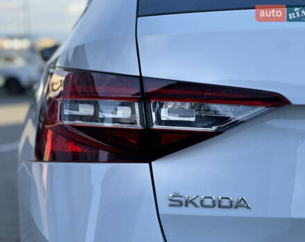 Білий Шкода Суперб, об'ємом двигуна 1.6 л та пробігом 242 тис. км за 13250 $, фото 18 на Automoto.ua