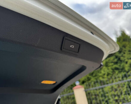 Білий Шкода Суперб, об'ємом двигуна 2 л та пробігом 173 тис. км за 17000 $, фото 24 на Automoto.ua