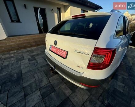 Белый Шкода Суперб, объемом двигателя 2 л и пробегом 242 тыс. км за 12900 $, фото 25 на Automoto.ua