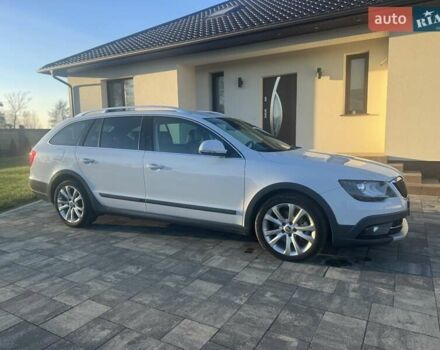 Белый Шкода Суперб, объемом двигателя 2 л и пробегом 242 тыс. км за 12900 $, фото 9 на Automoto.ua