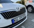 Белый Шкода Суперб, объемом двигателя 1.6 л и пробегом 245 тыс. км за 10950 $, фото 7 на Automoto.ua
