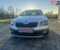 Белый Шкода Суперб, объемом двигателя 2 л и пробегом 242 тыс. км за 12900 $, фото 3 на Automoto.ua