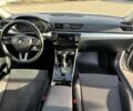Белый Шкода Суперб, объемом двигателя 1.6 л и пробегом 235 тыс. км за 14200 $, фото 11 на Automoto.ua