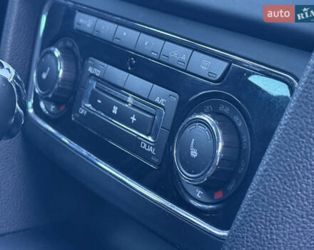 Белый Шкода Суперб, объемом двигателя 2 л и пробегом 235 тыс. км за 12750 $, фото 32 на Automoto.ua