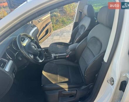 Белый Шкода Суперб, объемом двигателя 2 л и пробегом 242 тыс. км за 12900 $, фото 23 на Automoto.ua