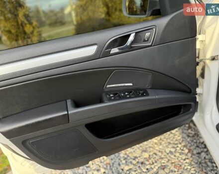 Білий Шкода Суперб, об'ємом двигуна 1.6 л та пробігом 294 тис. км за 11450 $, фото 47 на Automoto.ua