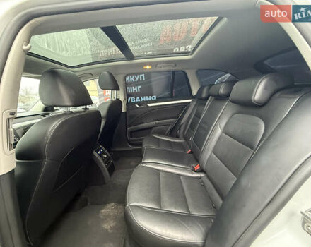 Белый Шкода Суперб, объемом двигателя 2 л и пробегом 160 тыс. км за 15500 $, фото 16 на Automoto.ua