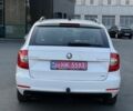 Білий Шкода Суперб, об'ємом двигуна 2 л та пробігом 193 тис. км за 14999 $, фото 6 на Automoto.ua