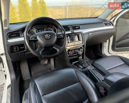 Білий Шкода Суперб, об'ємом двигуна 1.6 л та пробігом 294 тис. км за 11450 $, фото 49 на Automoto.ua